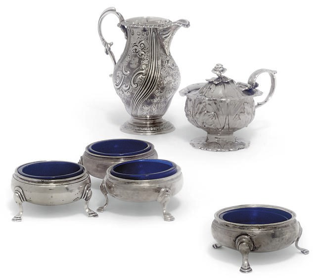 A WILLIAM IV SILVER MUSTARD POT