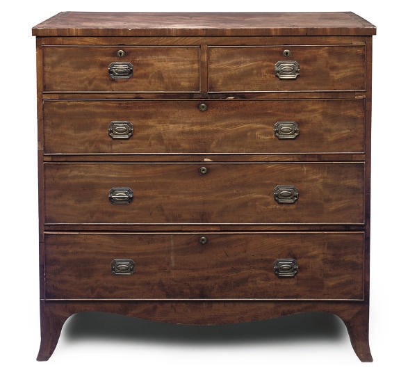 A REGENCY MAHOGANY AND CROSSBANDED CHEST