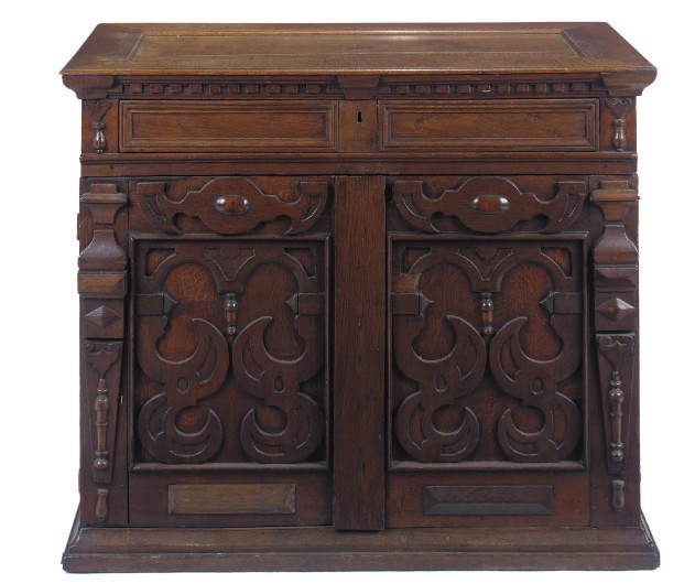 AN ANTIQUARIAN CHARLES II OAK CHEST