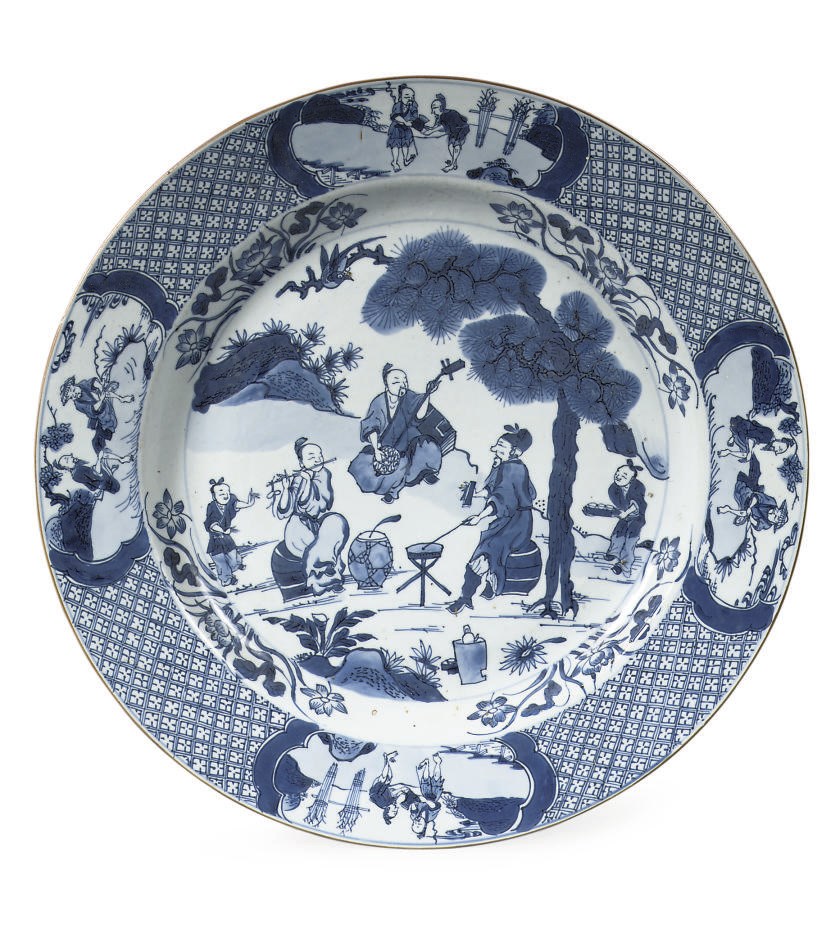 A Chinese blue and white charger