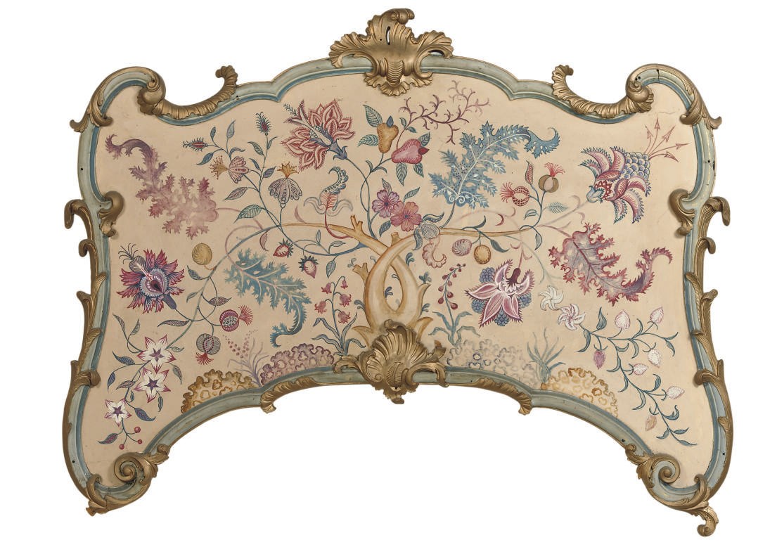 A DUTCH PARCEL-GILT AND BLUE PAINTED CARVED WOOD OVERDOOR PANEL