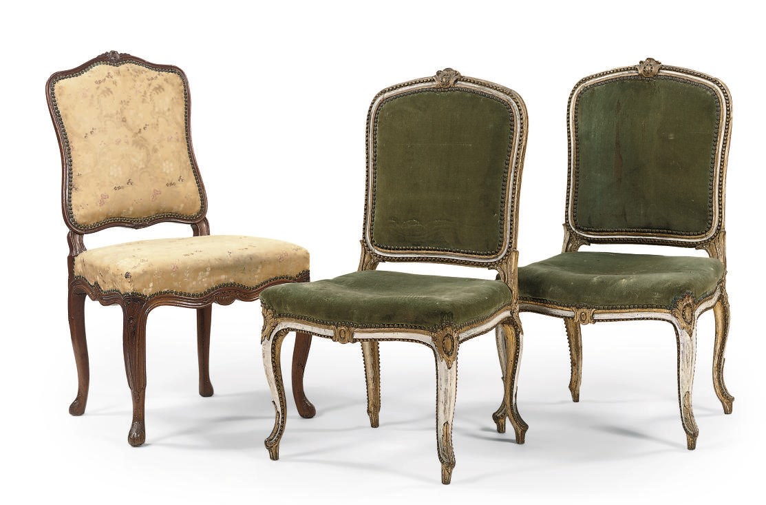 A PAIR OF DUTCH WHITE PAINTED AND PARCEL-GILT SIDE CHAIRS