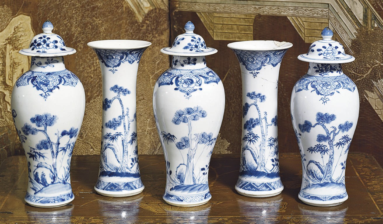 A Chinese blue and white five-piece garniture