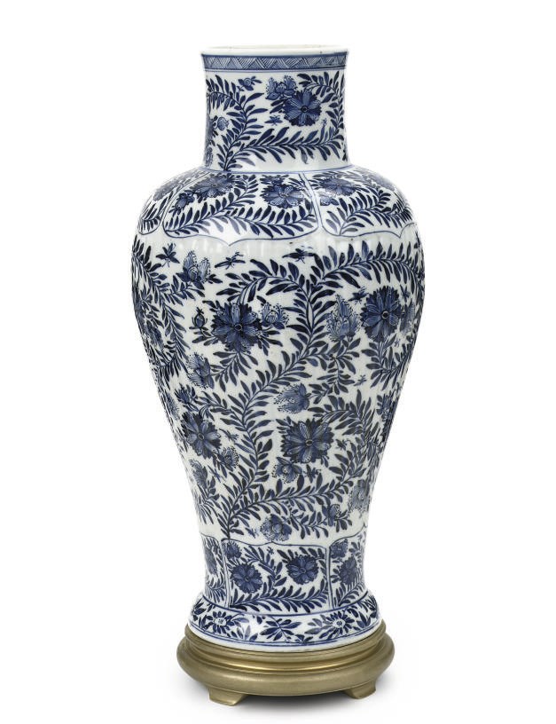 A Chinese blue and white baluster jar