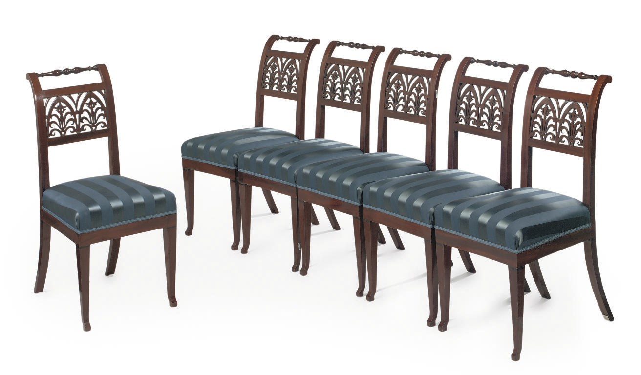 A SET OF SIX GERMAN MAHOGANY DINING CHAIRS