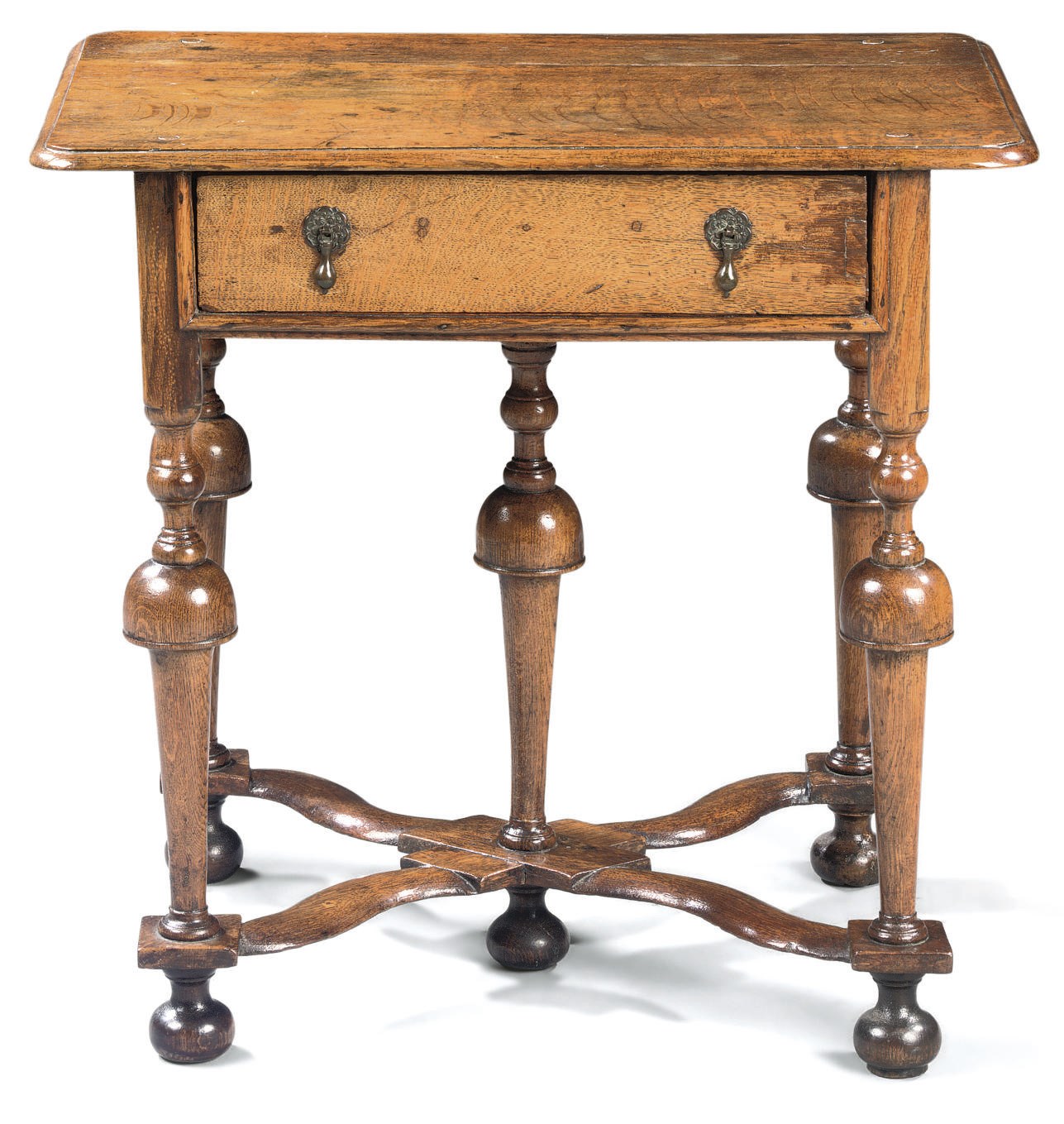 A WILLIAM AND MARY OAK SIDE TABLE