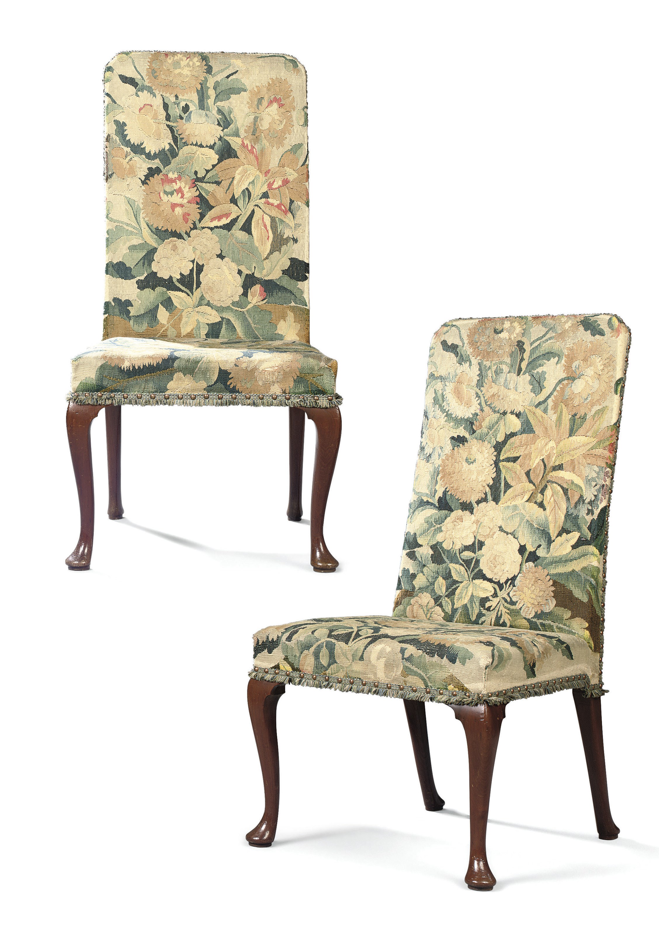 A PAIR OF GEORGE I WALNUT AND TAPESTRY UPHOLSTERED SIDE CHAIRS