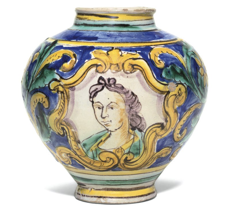 A CALTAGIRONE MAIOLICA OVIFORM JAR