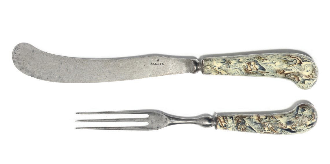 A PAIR OF STAFFORDSHIRE AGATE-WARE PISTOL-SHAPED CUTLERY-HANDLES