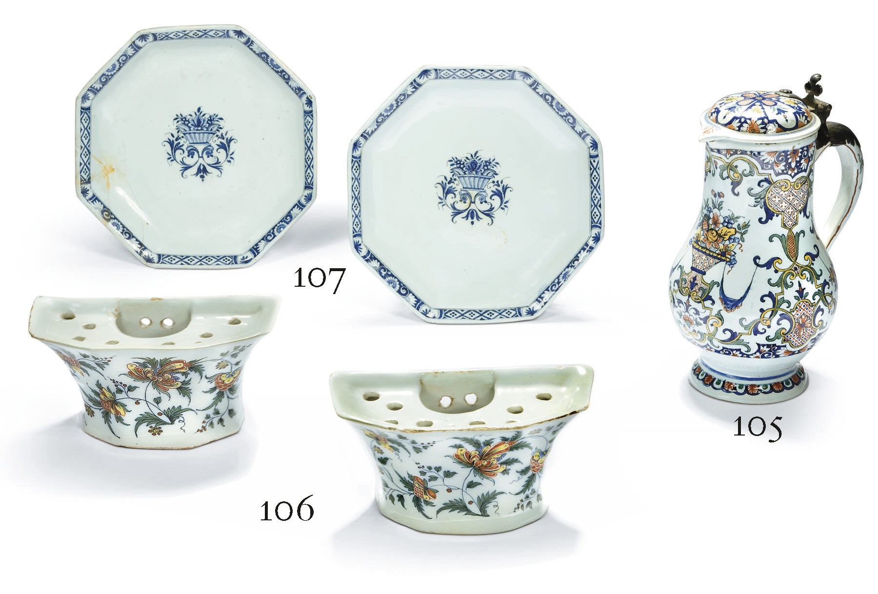 AIGUIERE ET SON COUVERCLE EN FAIENCE DE ROUEN DU XVIIIEME SIECLE, A MONTURE EN ETAIN