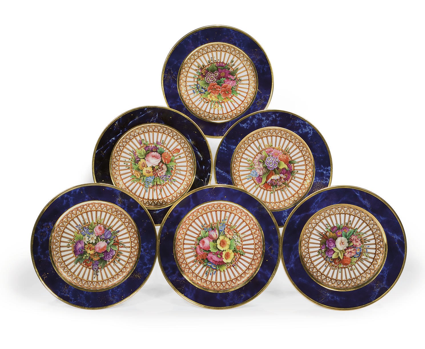 SIX ASSIETTES EN PORCELAINE DE SEVRES DU XIXEME SIECLE