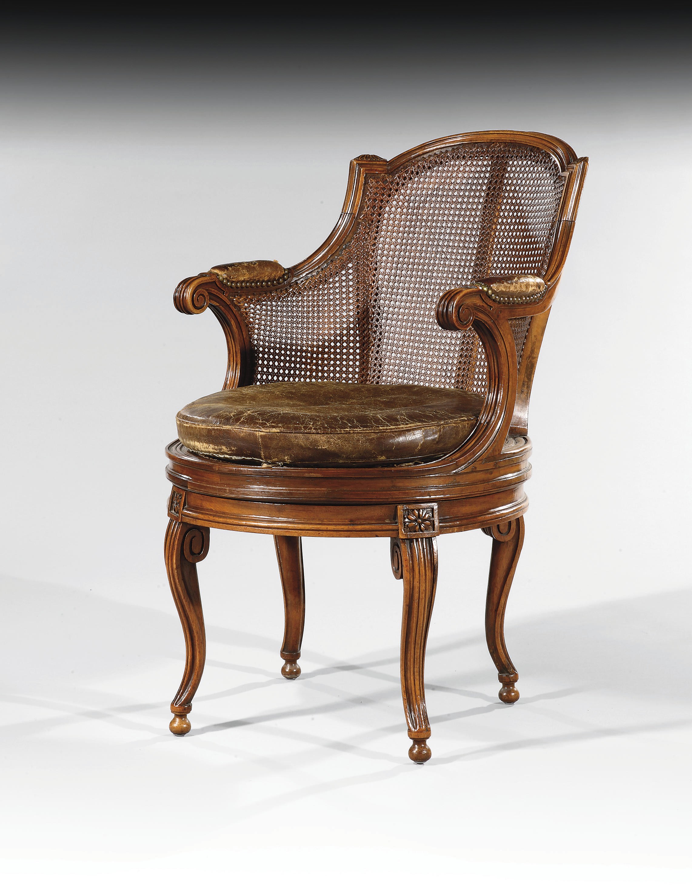 FAUTEUIL DE BUREAU CANNE D'EPOQUE LOUIS XVI