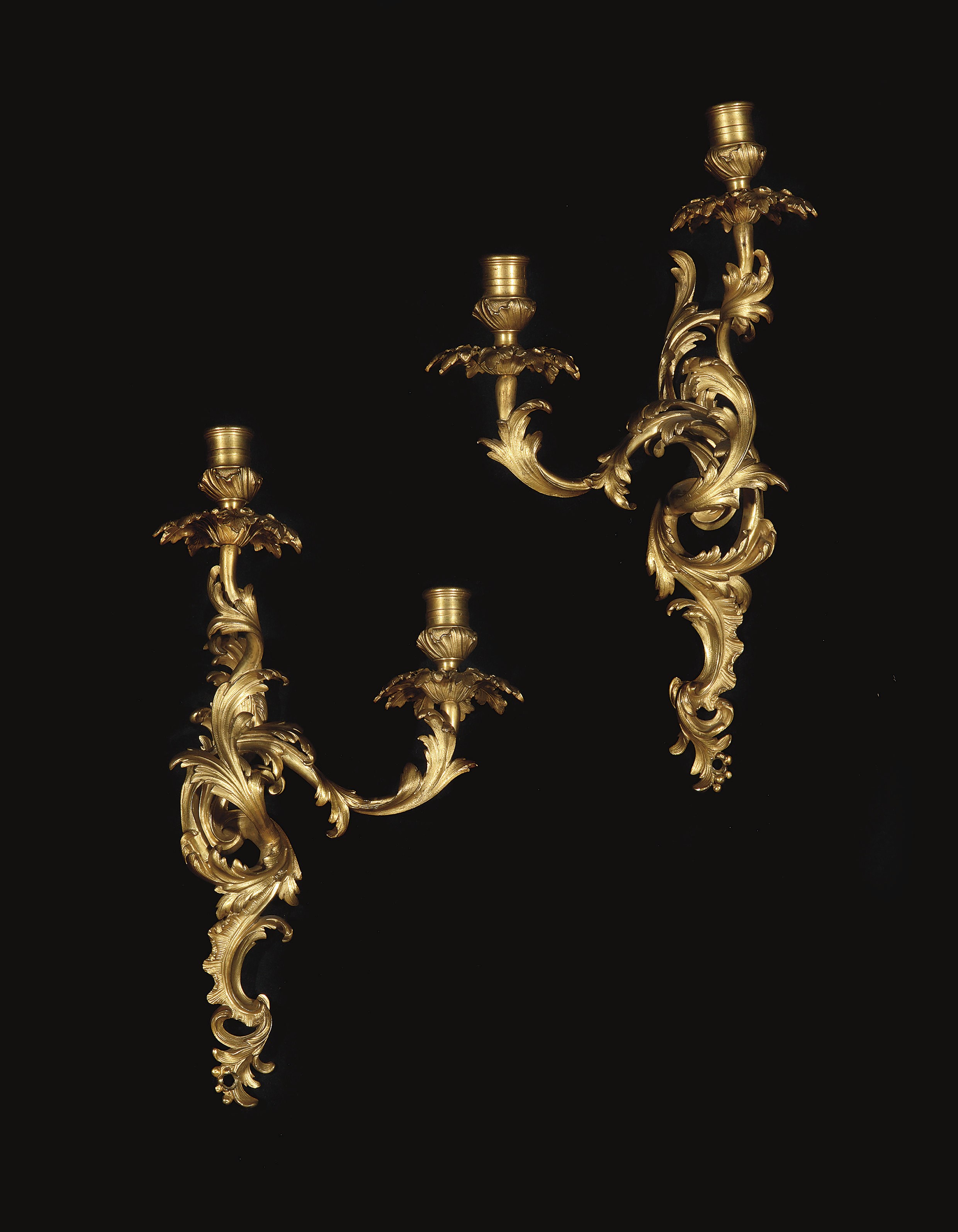 PAIRE D'APPLIQUES D'EPOQUE LOUIS XV