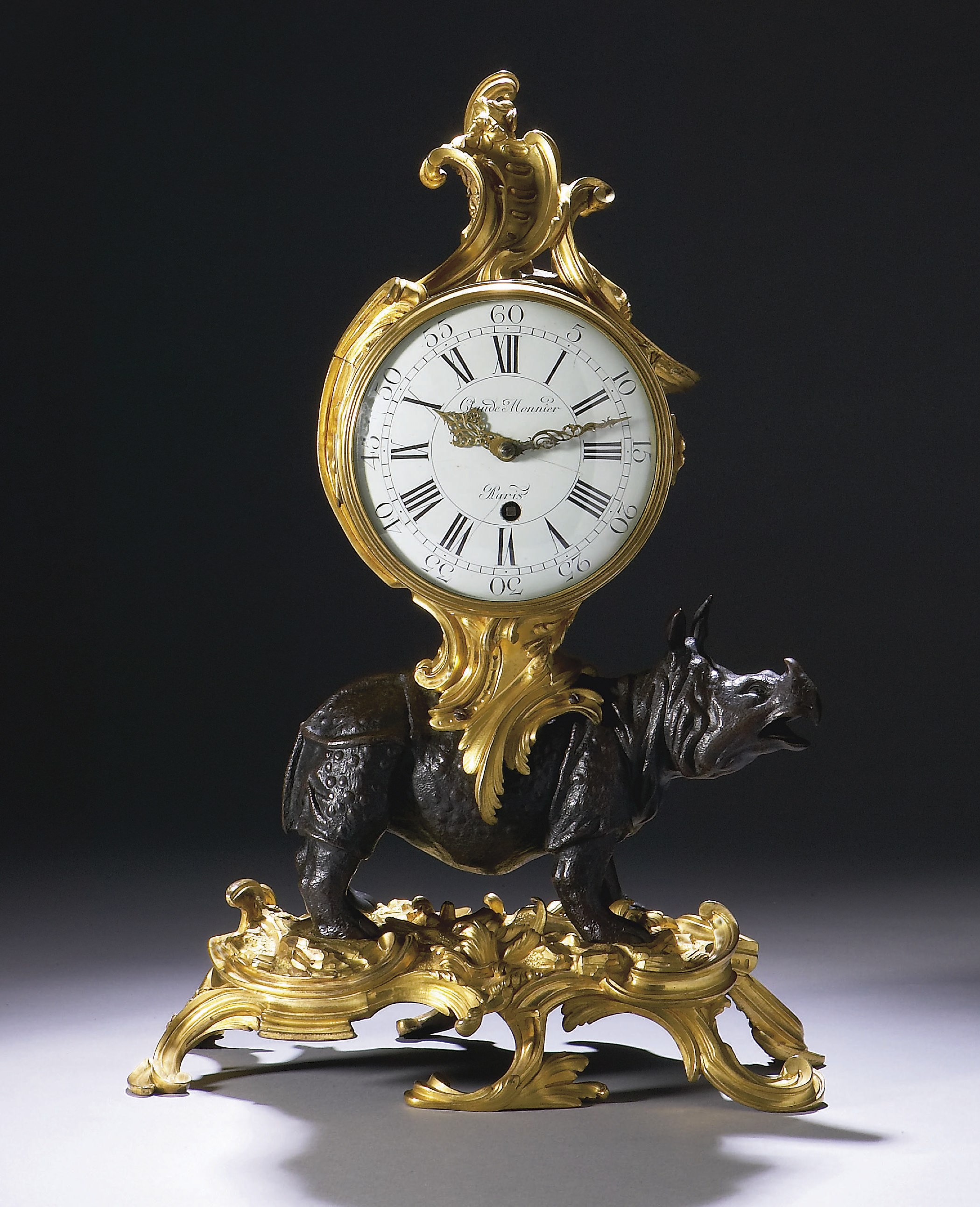 PENDULE AU RHINOCEROS D'EPOQUE LOUIS XV