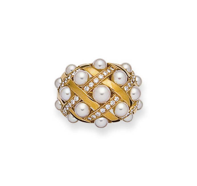 BAGUE PERLES DE CULTURE ET DIAMANTS, PAR CHANEL