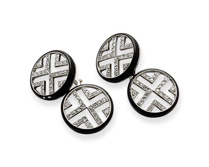 PAIRE DE BOUTONS DE MANCHETTES EMAIL, CRISTAL DE ROCHE ET DIAMANTS, PAR BOUCHERON