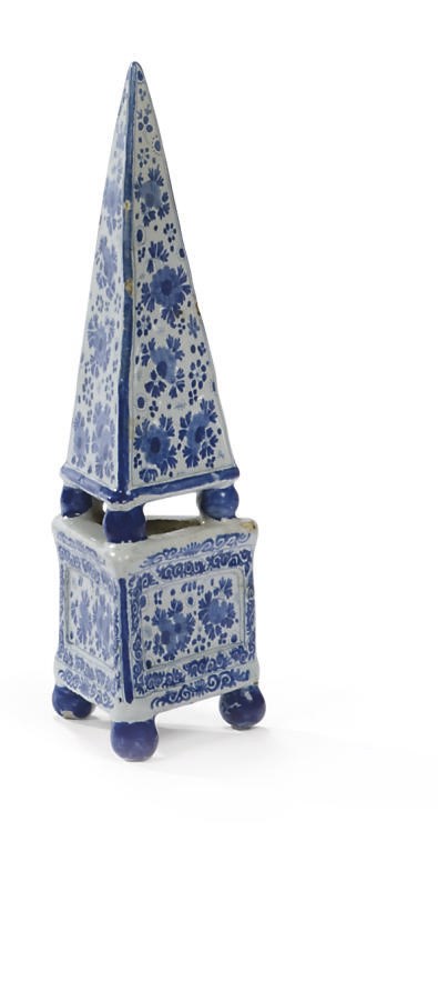 OBELISQUE EN FAIENCE ALLEMANDE DE LA FIN DU XVIIEME-DEBUT DU XVIIIEME SIECLE