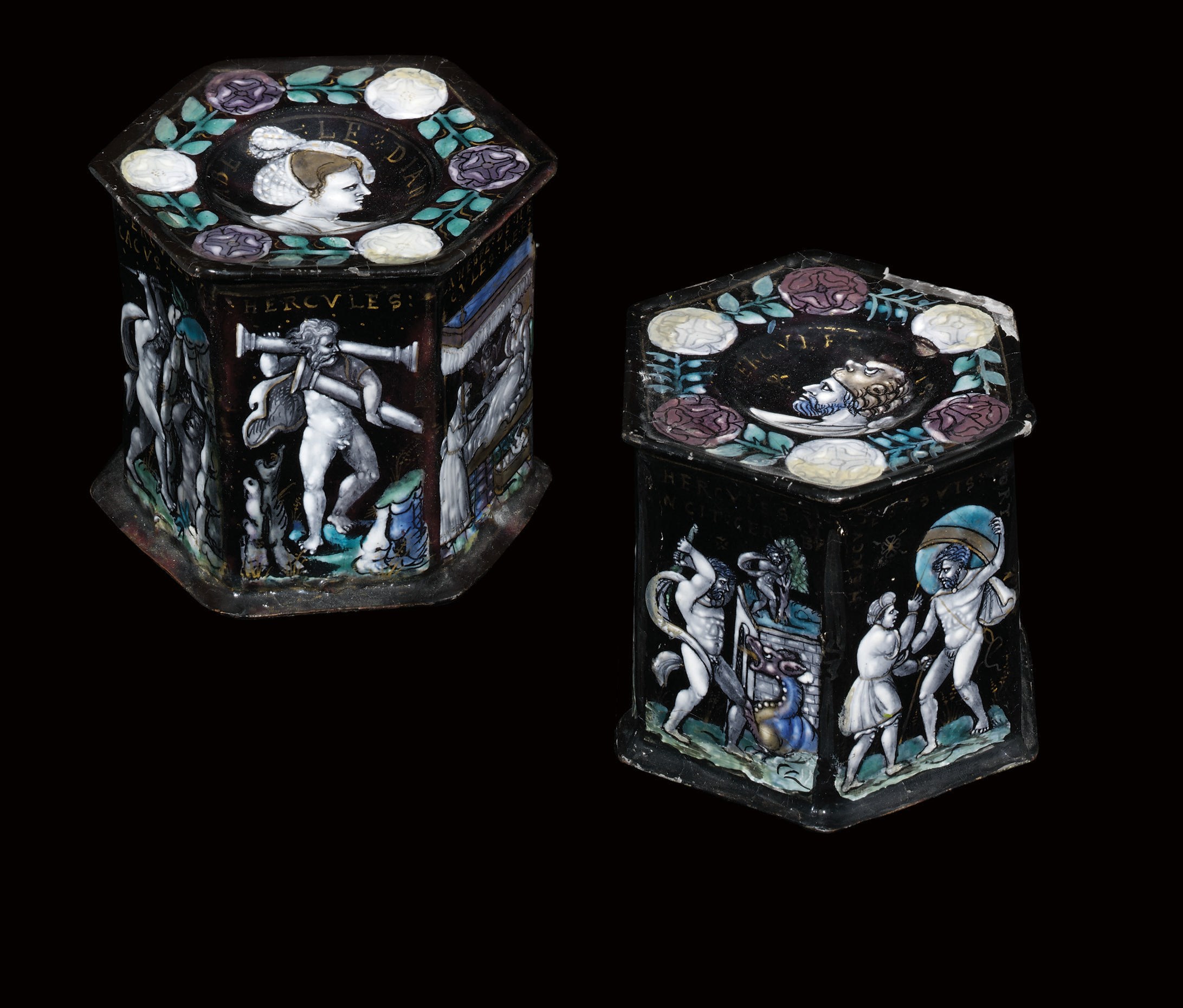 A PAIR OF PARCEL-GILT ENAMELLED SALT CELLARS