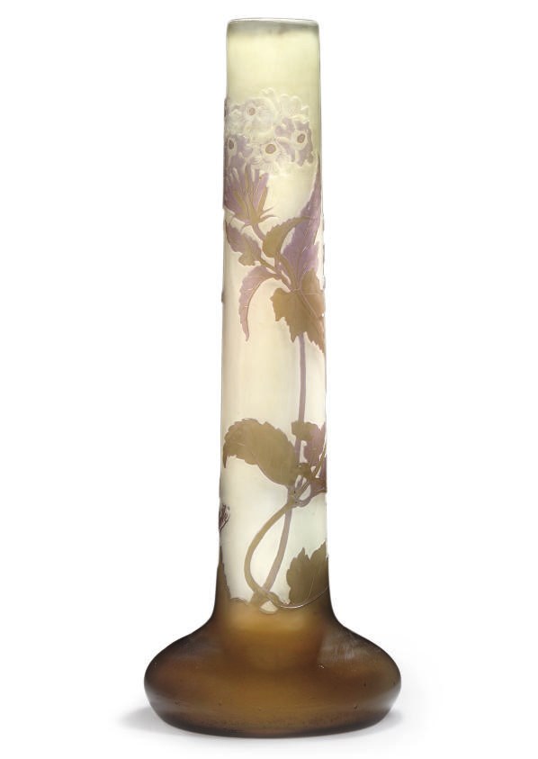AN EMILE GALLÉ CAMEO GLASS VASE