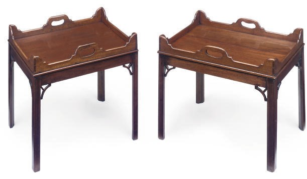 A PAIR OF MAHOGANY TRAY TOP LOW OCCASIONAL TABLES