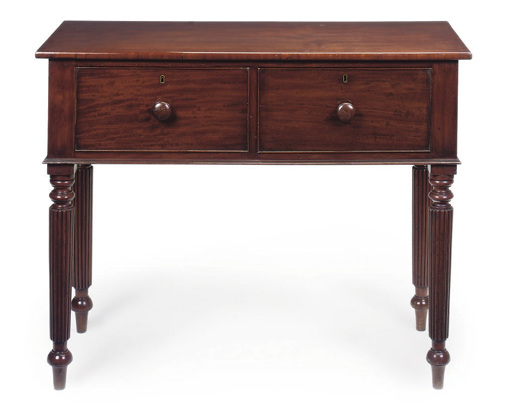 A WILLIAM IV MAHOGANY SIDE BOARD