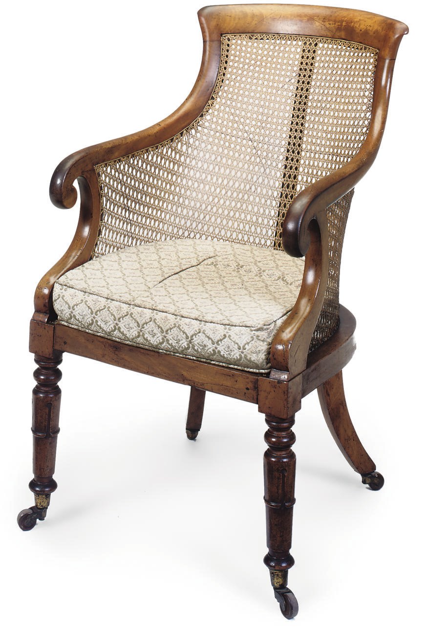 AN EARLY VICTORIAN MAHOGANY BERGERE
