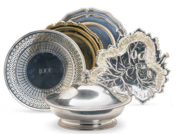 A GROUP OF AMERICAN SILVER AND SILVER-PLATED DISHES,
