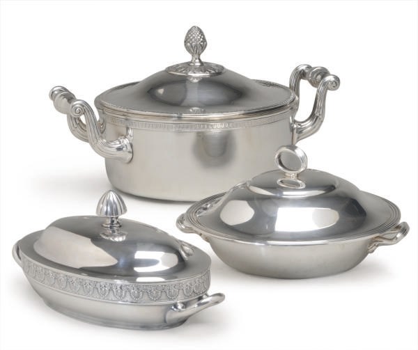 A GROUP OF SILVER-PLATED VEGETABLE DISHES AND COVERS,
