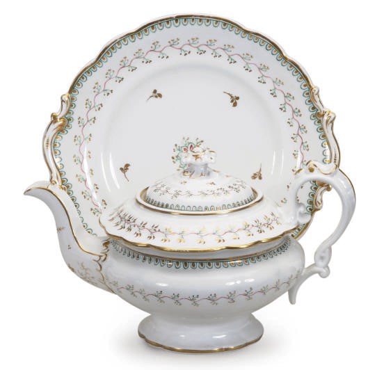 AN ENGLISH PORCELAIN PART DESSERT SERVICE,