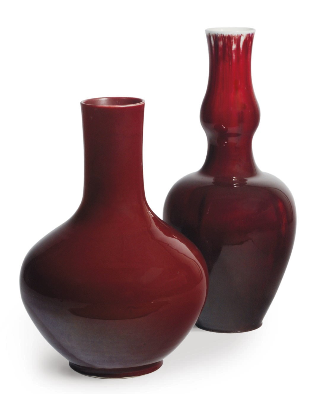 A LARGE CHINESE PORCELAIN COPPER RED GLAZED DOUBLE GOURD-FORM VASE AND A LARGE BOTTLE VASE,