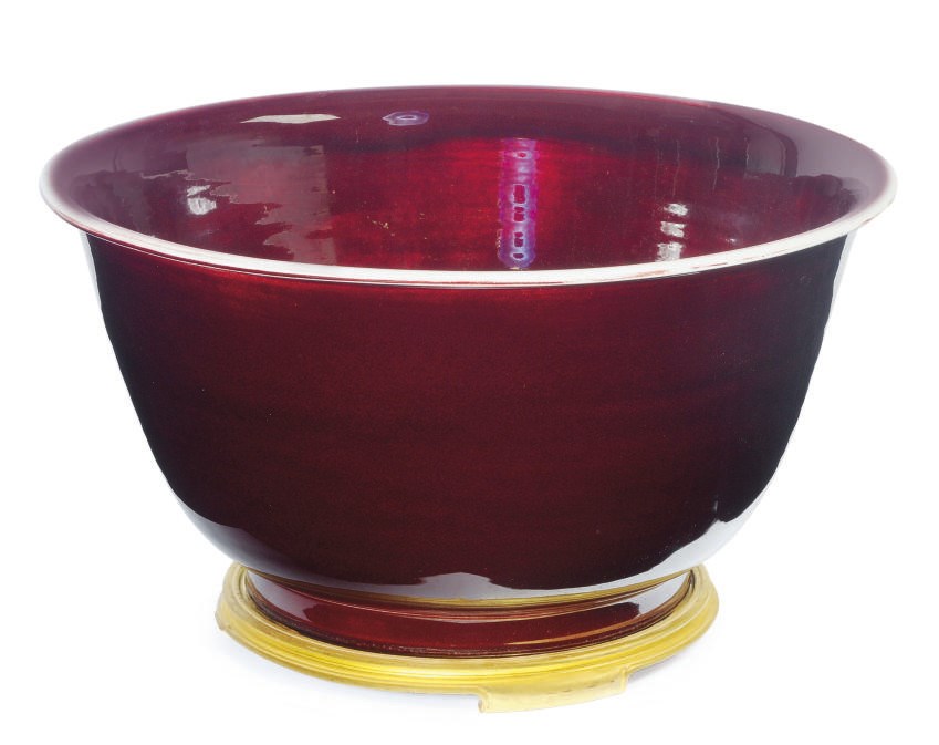 A LARGE CHINESE PORCELAIN COPPER RED GLAZED BOWL,