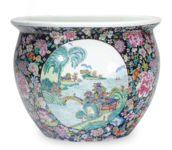 A CHINESE PORCELAIN FAMILLE FISH BOWL,