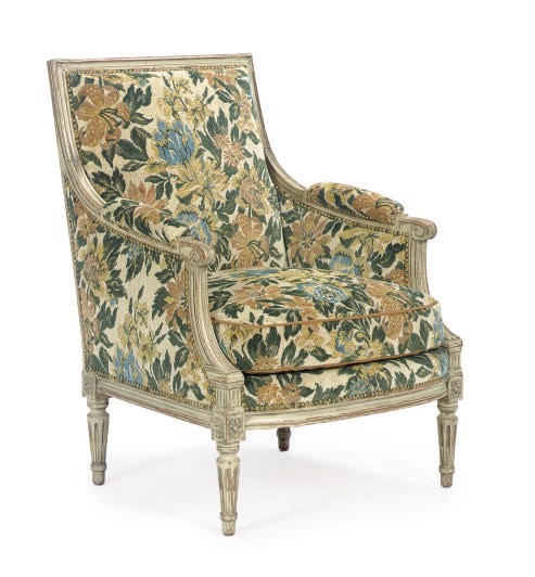 A FRENCH PAINTED AND UPHOLSTERED BERGERE,