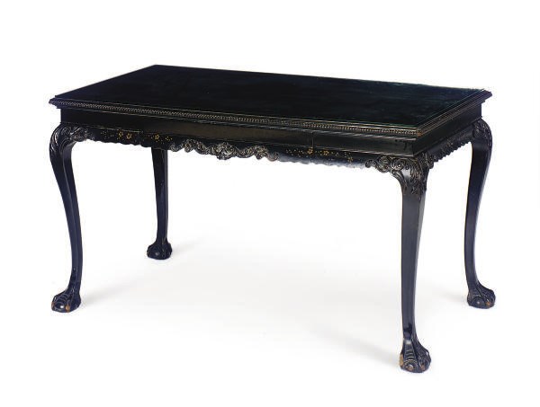 AN AMERICAN PAINTED AND PARCEL-GILT WRITING TABLE,