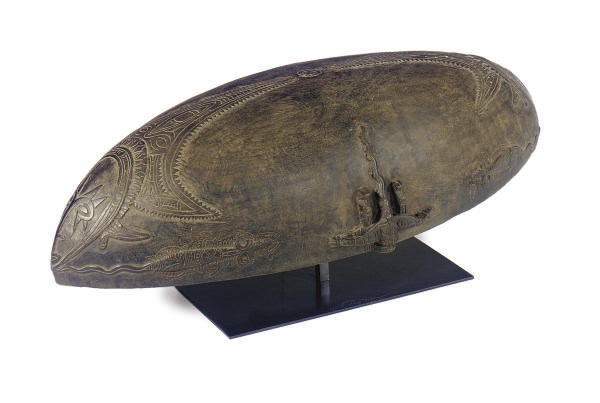 A HARDWOOD SCULPTURE,