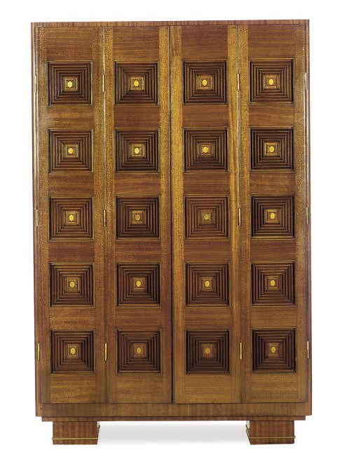 A FRENCH MAHOGANY AND BRASS CABINET,