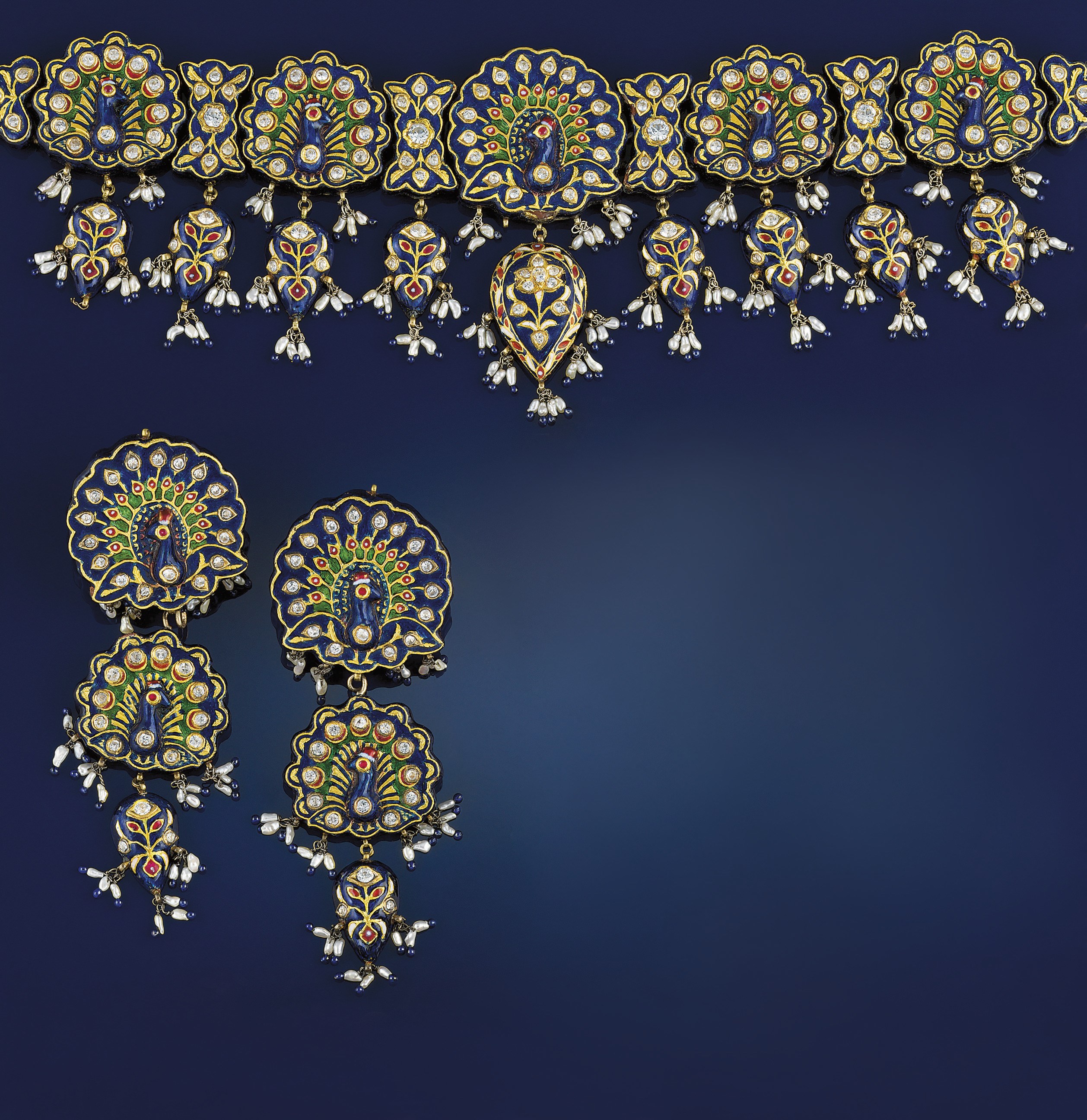An Indian gold, enamel and cultured pearl choker necklace