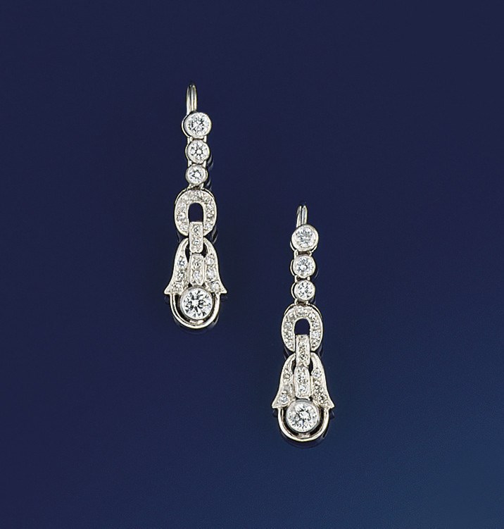A pair of diamond earpendants