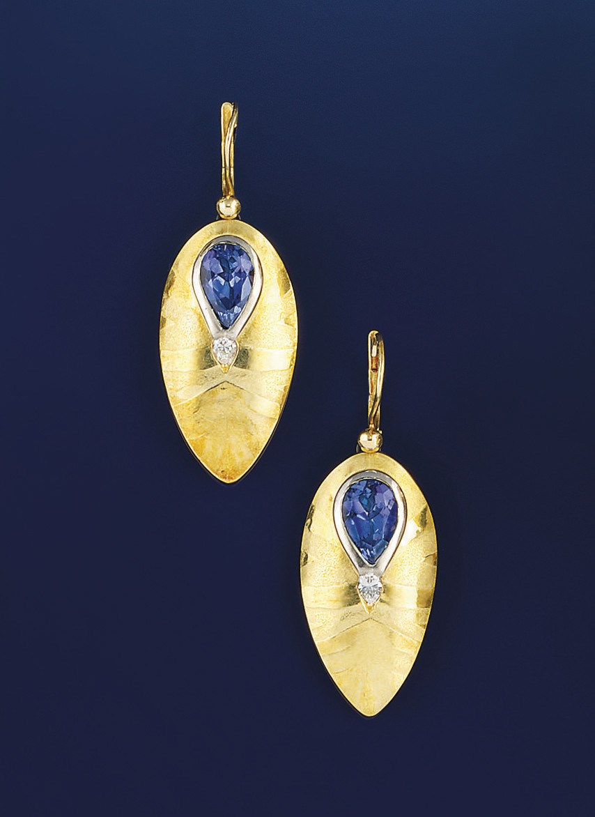 A pair of 18ct. gold, tanzanite and diamond earpendants