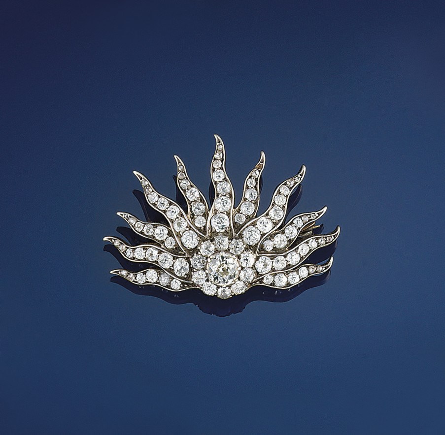 A late 19th century diamond brooch