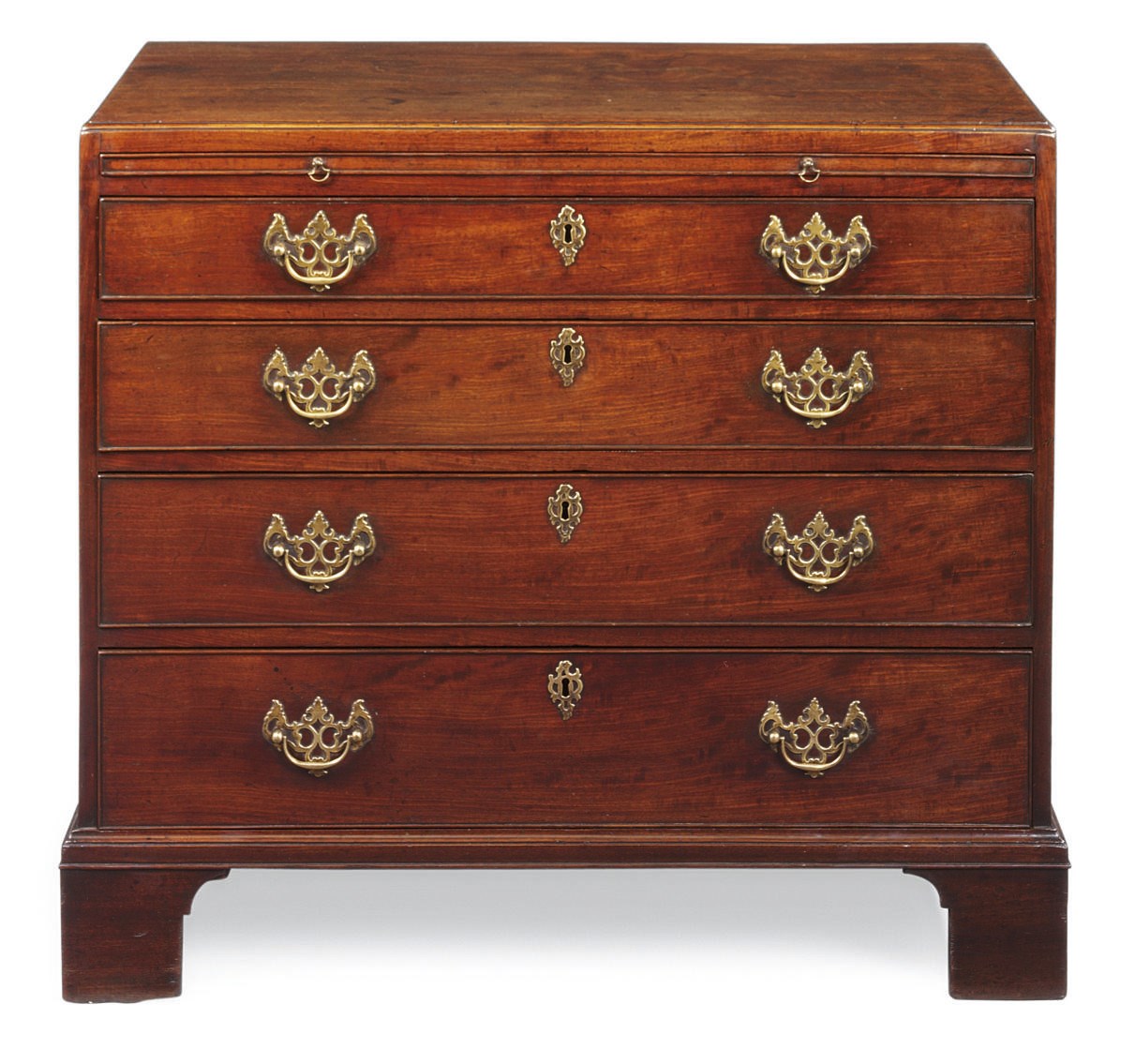 A GEORGE III MAHOGANY CHEST