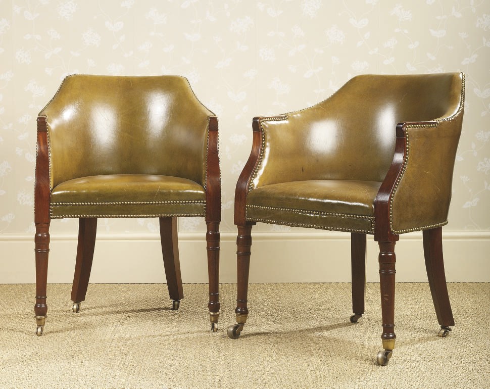 A PAIR OF LATE REGENCY MAHOGANY BERGERES