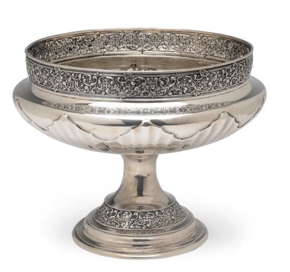 AN AMERICAN SILVER FOOTED CENTERBOWL,
