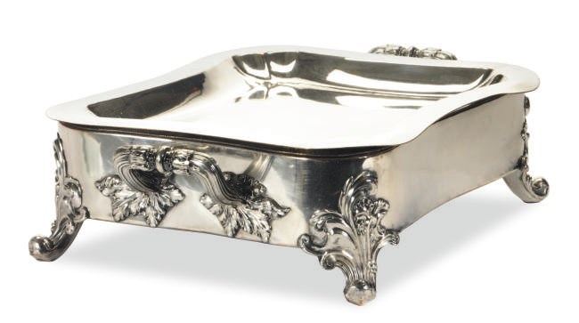 FOUR ENGLISH SHEFFIELD PLATE WARMING TRAYS AND COVERS,