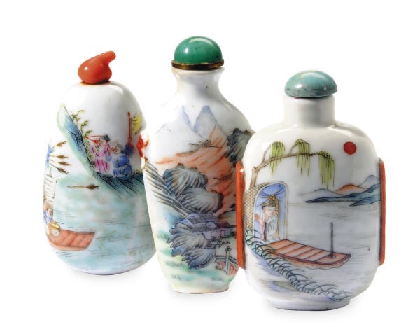 THREE CHINESE FAMILLE ROSE PORCELAIN SNUFF BOTTLES,**