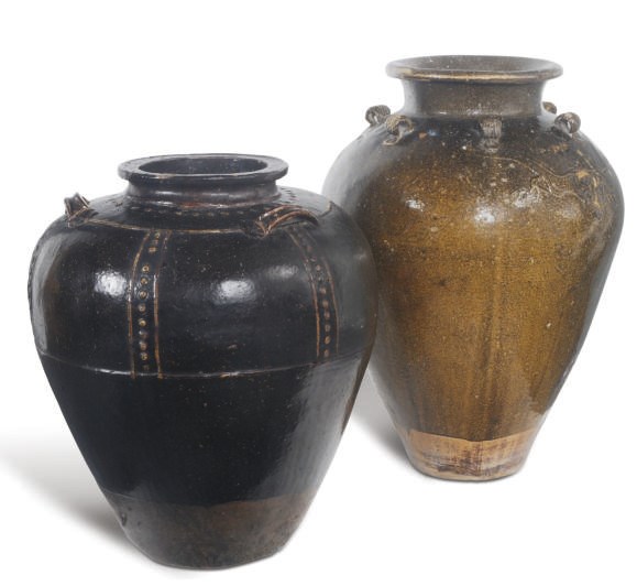 TWO CHINESE BROWN-GLAZED JARS,
