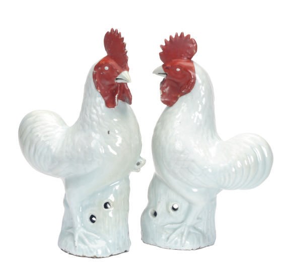 A PAIR OF CHINESE PORCELAIN COCKERELS,