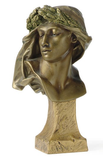 A PATINATED AND GILT-BRONZE BUST,