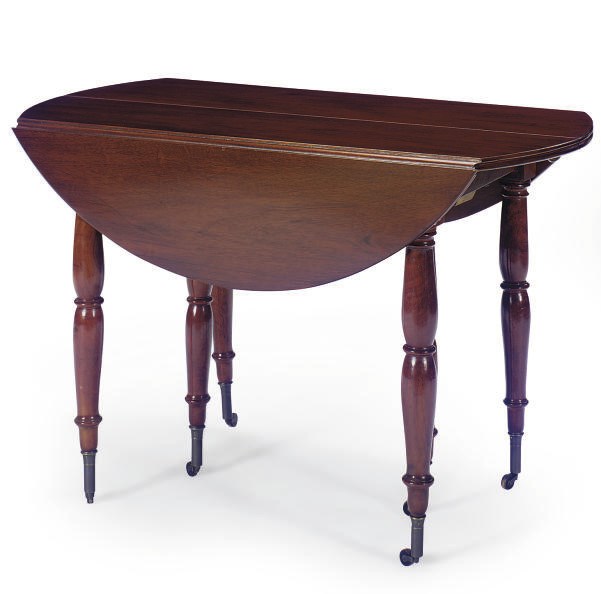A FRENCH MAHOGANY DROP-LEAF EXTENDING DINING TABLE,