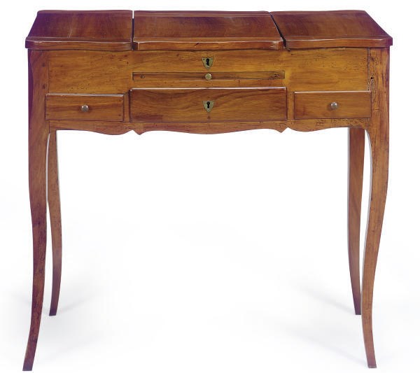 A FRENCH PROVINCIAL WALNUT DRESSING TABLE,